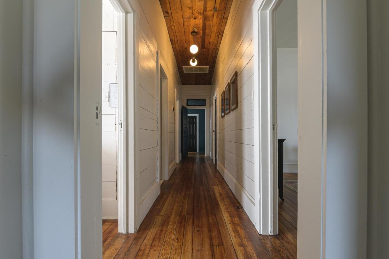 ווייקו Restored 1930S Uptown Bungalow 2 Min. To Magnolia מראה חיצוני תמונה