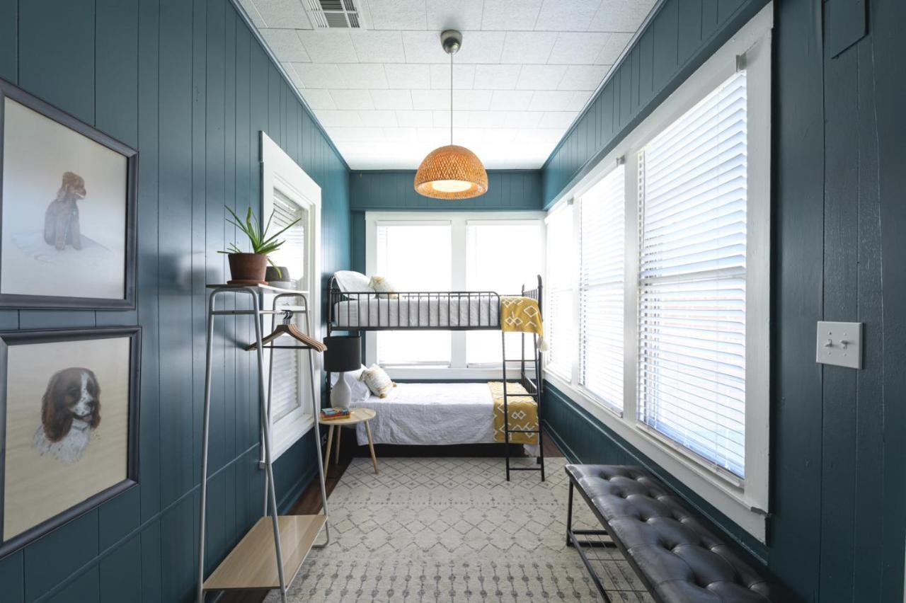 ווייקו Restored 1930S Uptown Bungalow 2 Min. To Magnolia מראה חיצוני תמונה